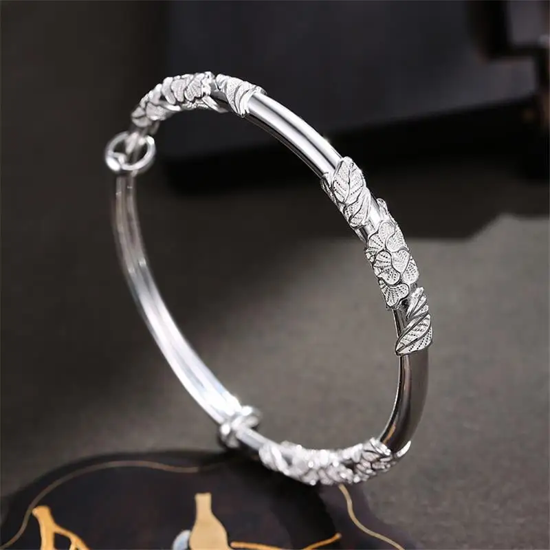 Original Designer-Armband aus  – Ethnic Fashion Designer Bewertung und Preis