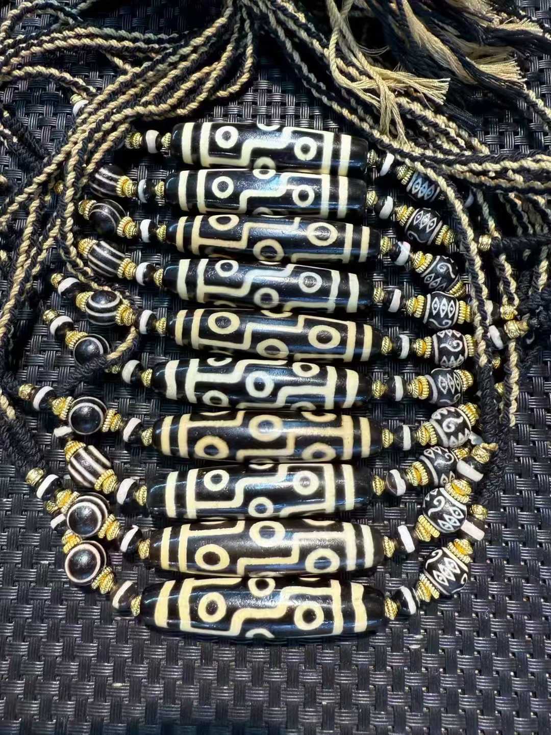 10 Stück/Los 9 Augen mit unsic – Ethnic Fashion Designer Bewertung und Preis