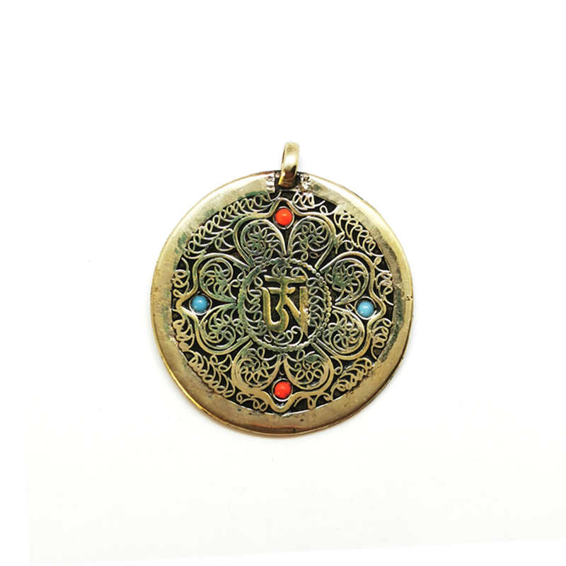 Tibetische OM-Mantras Amulett  – Ethnic Fashion Com Bewertung und Preis