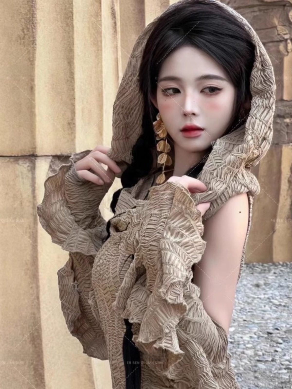 Wüsten-Thema Langes Kleid Dame – Ethnic Fashion Photography Bewertung und Preis