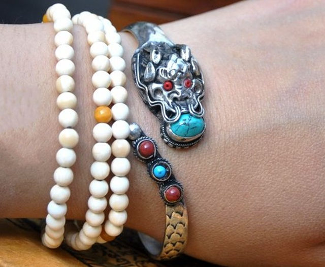 Tibetische Armreifen Metall Ku – Ethnic Fashion Com Bewertung und Preis