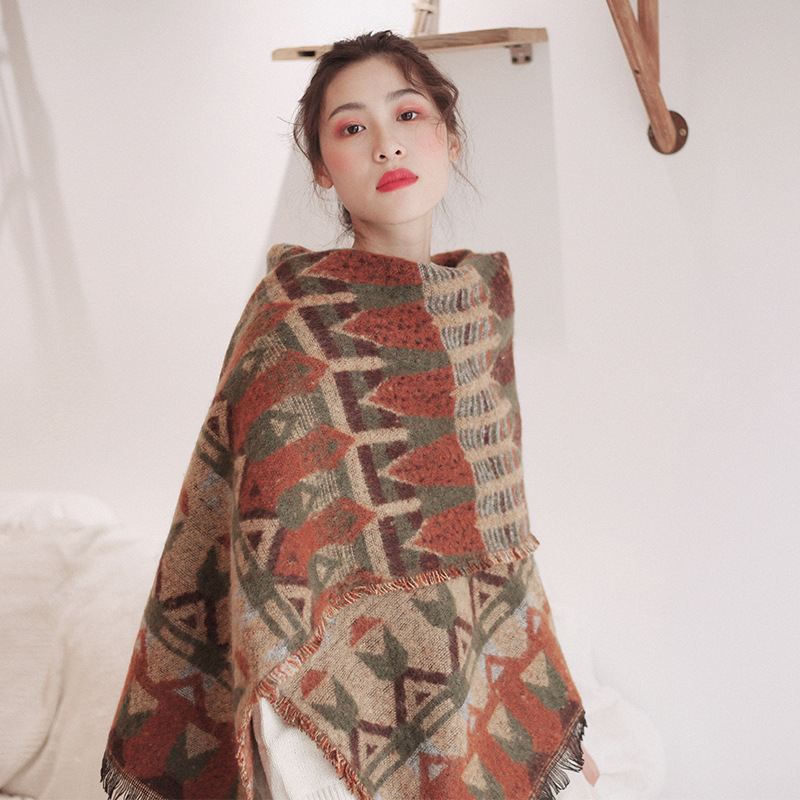 Ethnischer, dicker, warmer Str – Ethnic Fashion Photography Bewertung und Preis