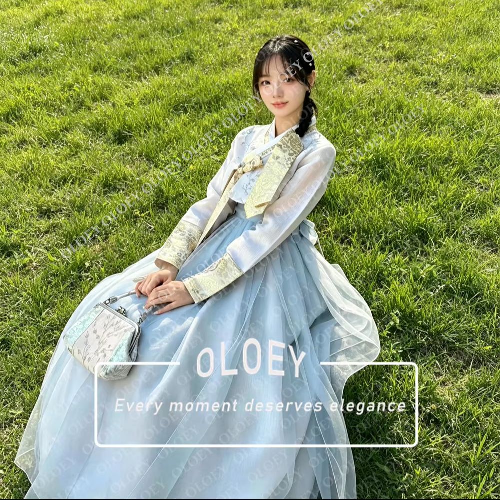 OLOEY Elegantes Hellblaues Elf – Hanbok Modern Set Bewertung und Preis